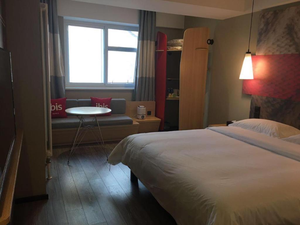 Hotel Ibis Shenyang North Station Extérieur photo