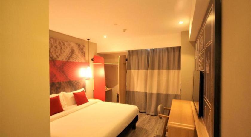 Hotel Ibis Shenyang North Station Extérieur photo