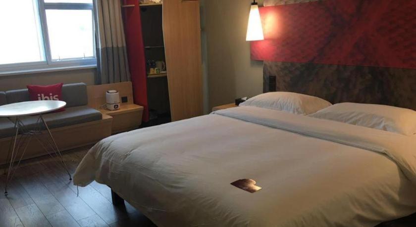 Hotel Ibis Shenyang North Station Extérieur photo