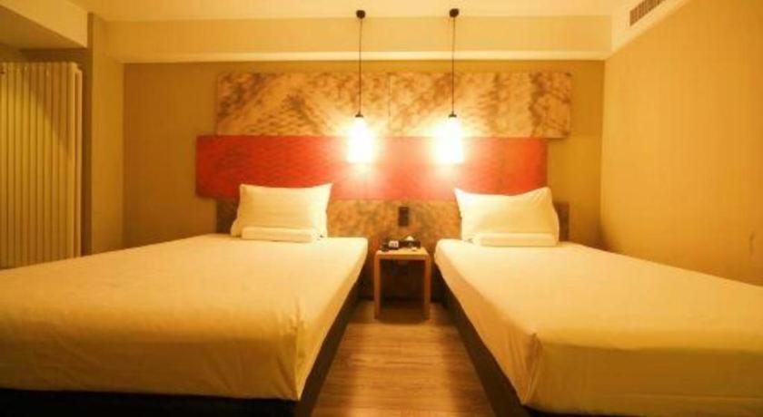 Hotel Ibis Shenyang North Station Extérieur photo