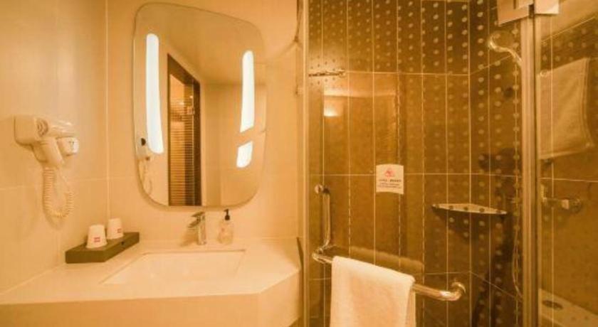 Hotel Ibis Shenyang North Station Extérieur photo