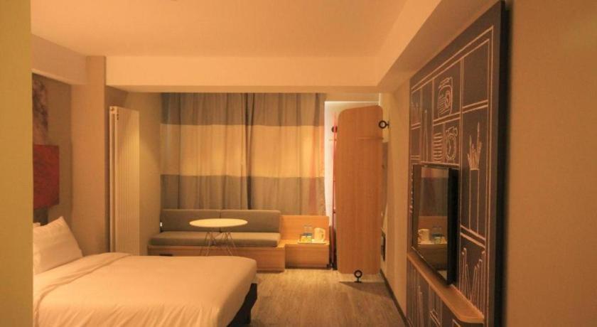 Hotel Ibis Shenyang North Station Extérieur photo