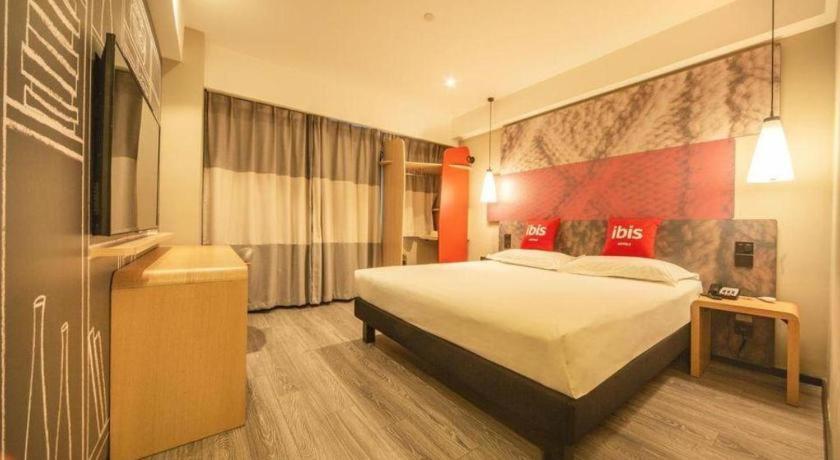 Hotel Ibis Shenyang North Station Extérieur photo