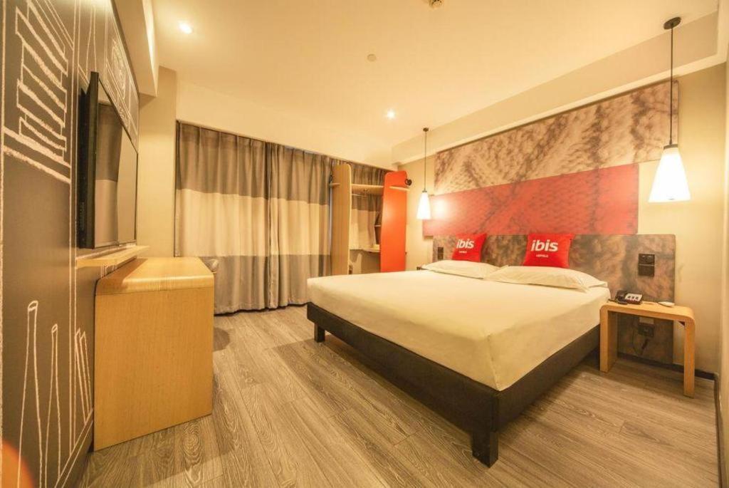 Hotel Ibis Shenyang North Station Extérieur photo