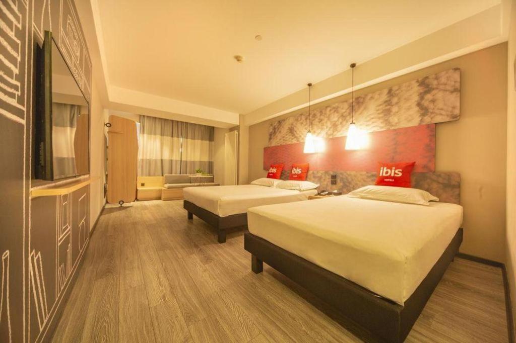 Hotel Ibis Shenyang North Station Extérieur photo
